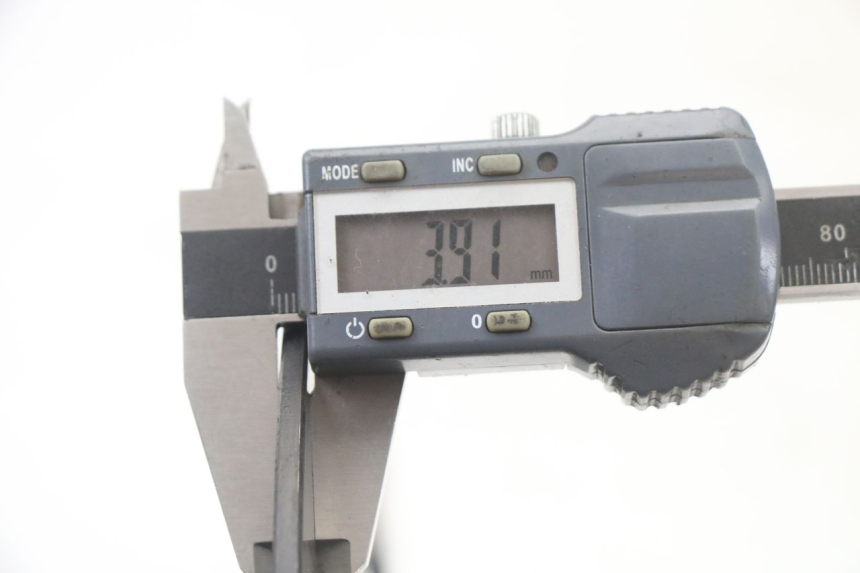 photo de DISQUE FREIN AVANT KYMCO STRYKER OFF ROAD 125 (1999 - 2005) - Points de fixation