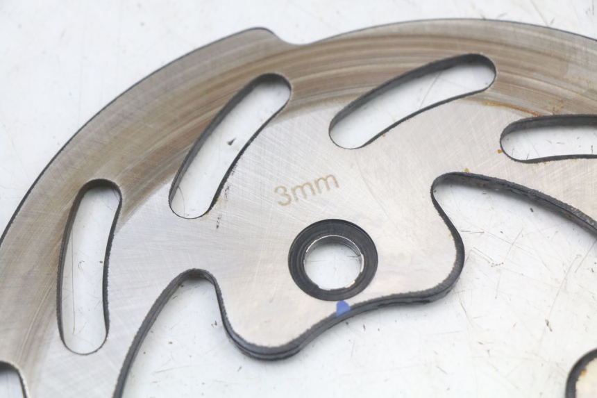 photo de DISQUE FREIN AVANT MASH LEGEND'R 4T 50 (2021 - 2025) - Gros plan technique