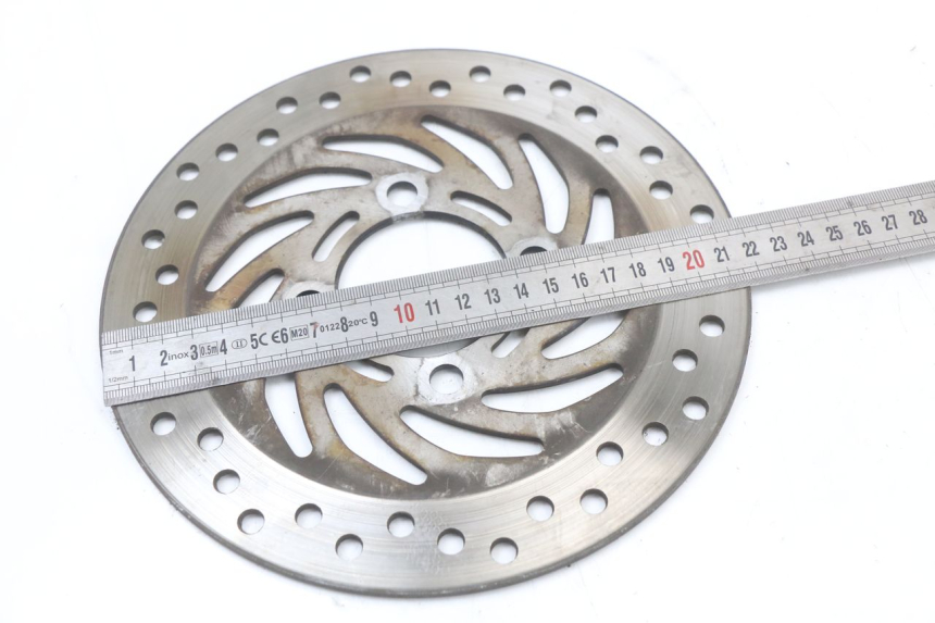 photo de DISQUE FREIN AVANT HONDA PCX (JF28) 125 (2009 - 2011) - Zoom état d’usage