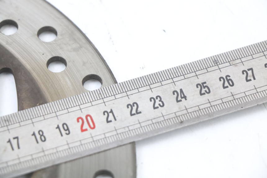 photo de DISQUE FREIN AVANT HONDA PCX (JF28) 125 (2009 - 2011) - Autre angle de vue