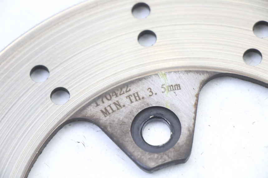 photo de DISQUE FREIN AVANT PEUGEOT KISBEE 4T 50 (2010 - 2017) - Gros plan technique