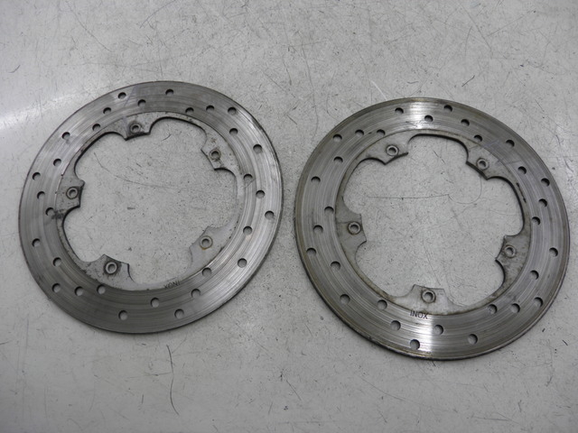 photo de DISQUE FREIN AVANT PIAGGIO X9 250 (2000 - 2002) - Vue principale