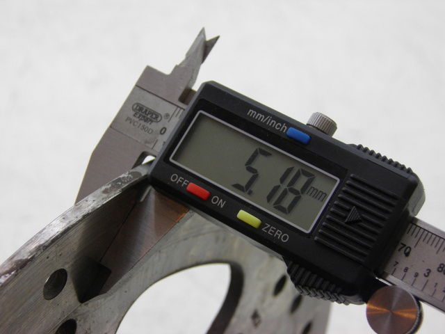 photo de DISQUE FREIN AVANT PIAGGIO XEVO - X EVO 125 (2010 - 2015) - Détail de la pièce