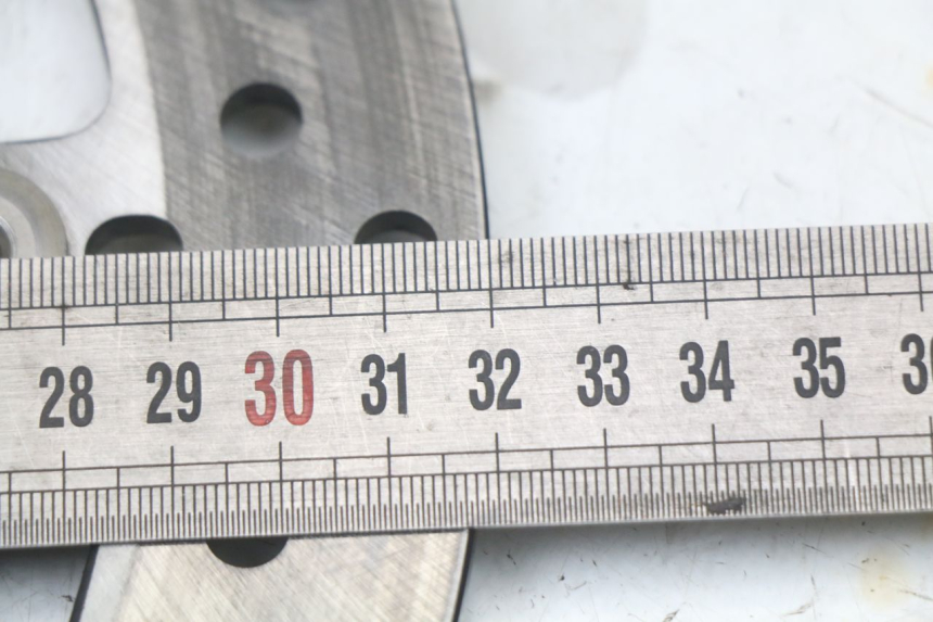 photo de DISQUE FREIN AVANT ROYAL ENFIELD CONTINENTAL GT 650 (2019 - 2024) - Autre angle de vue