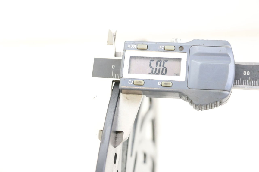 photo de DISQUE FREIN AVANT ROYAL ENFIELD SCRAM 411 (2022 - 2024) - État de surface