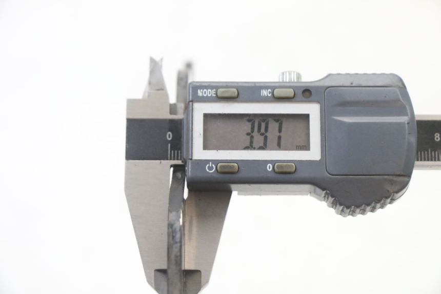 photo de DISQUE FREIN AVANT SMALL MX THUNDER 250 - Gros plan technique