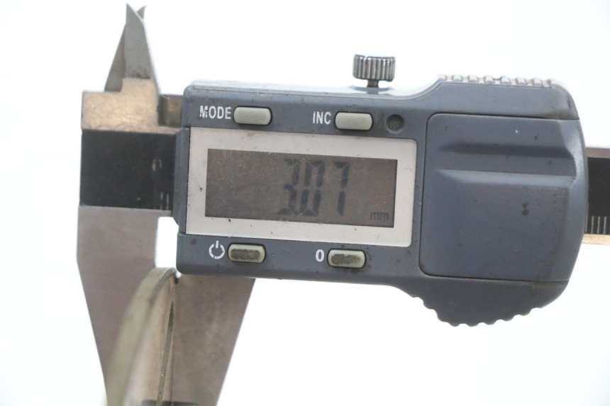 photo de DISQUE FREIN AVANT PEUGEOT VIVACITY NEW 4T 50 (2008 - 2017) - Gros plan technique