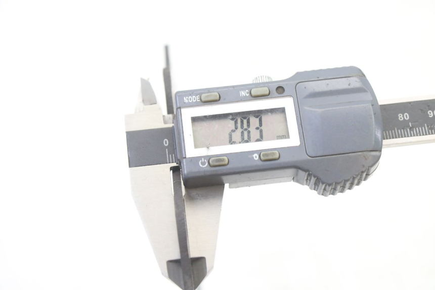 photo de DISQUE FREIN AVANT YAMAHA YZ-F YZF 250 (2007 - 2013) - Gros plan technique