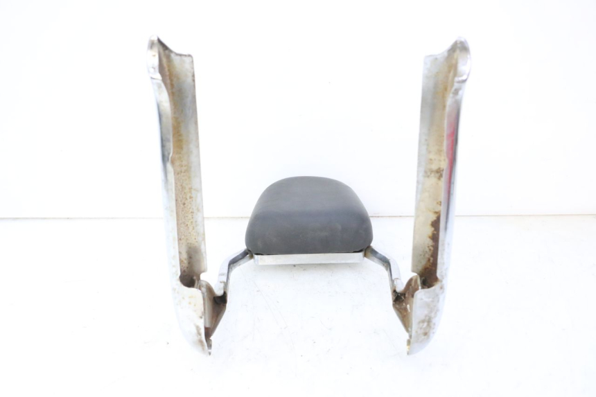 photo de DOSSERET HYOSUNG GV AQUILA 125 (2000 - 2009) - Gros plan technique