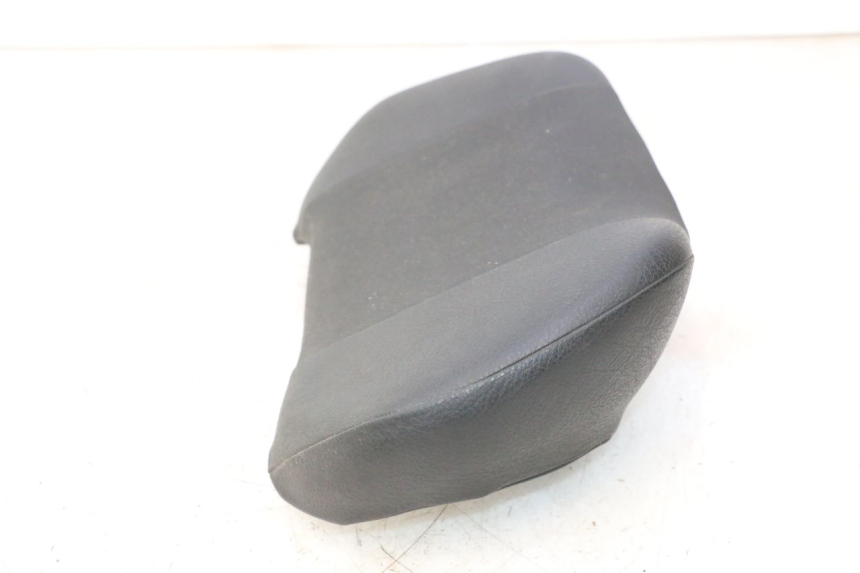 photo de DOSSERET SUZUKI BURGMAN EXECUTIVE ABS 650 (2006 - 2012) - Autre angle de vue