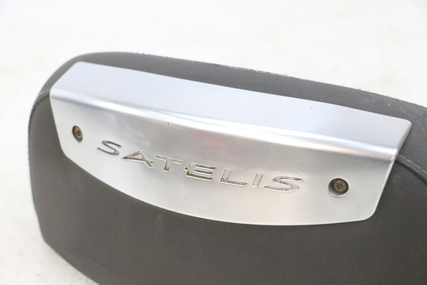 photo de DOSSERET PEUGEOT SATELIS 125 (2013 - 2018) - Détail de la pièce