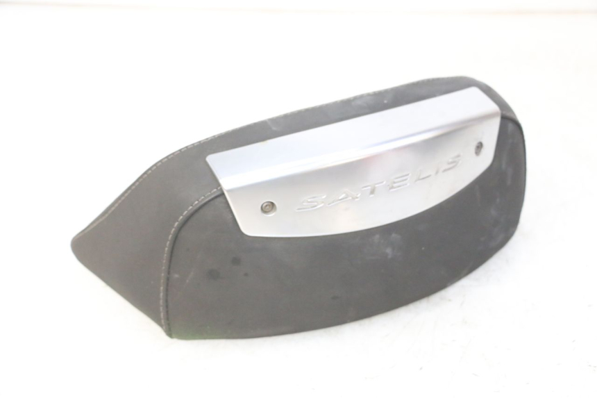 photo de DOSSERET PEUGEOT SATELIS 125 (2010 - 2012) - Points de fixation