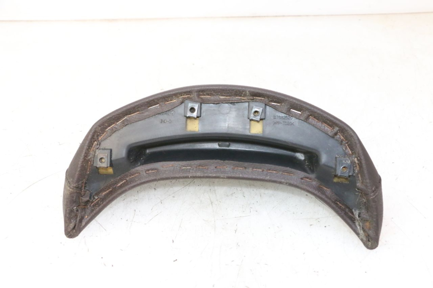 photo de DOSSERET PEUGEOT SATELIS 125 (2006 - 2009) - Zoom état d’usage