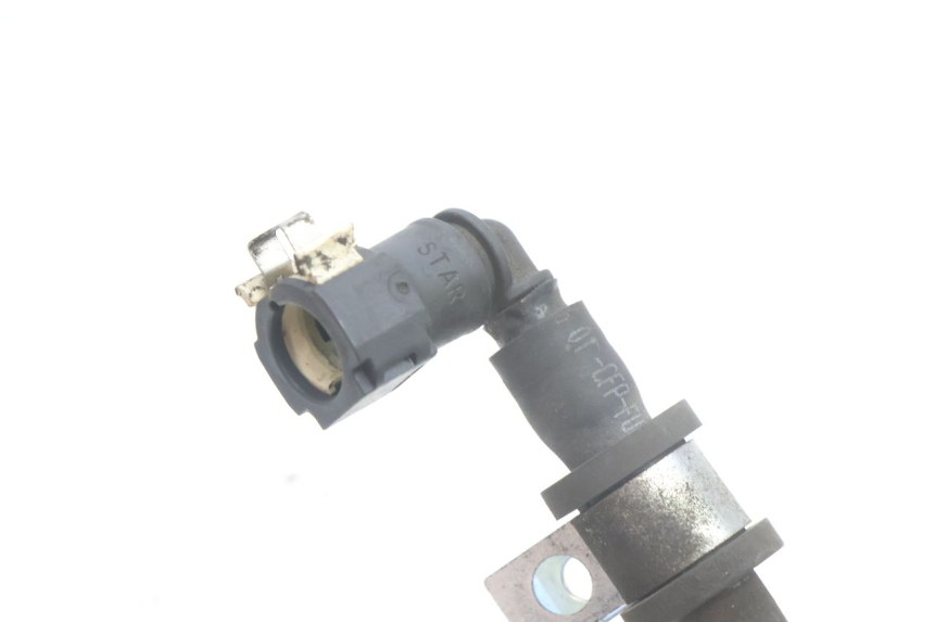 photo de DURITE INJECTEUR PIAGGIO LIBERTY IGET 4T 50 (2021 - 2025) - Zoom état d’usage
