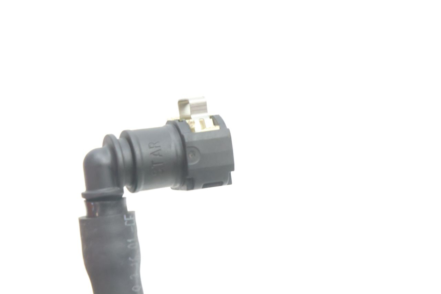 photo de DURITE INJECTEUR PIAGGIO LIBERTY IGET 4T 50 (2021 - 2025) - Gros plan technique