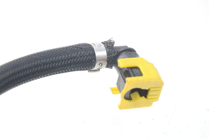 photo de DURITE INJECTEUR PIAGGIO MP3 HPE 500 (2019 - 2022) - Autre angle de vue