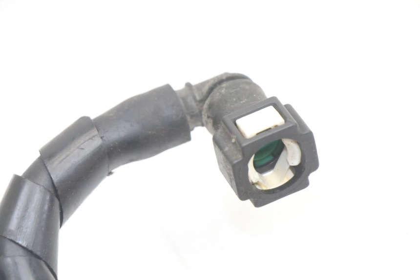 photo de DURITE INJECTEUR PIAGGIO MP3 LT 400 (2007 - 2012) - Autre angle de vue