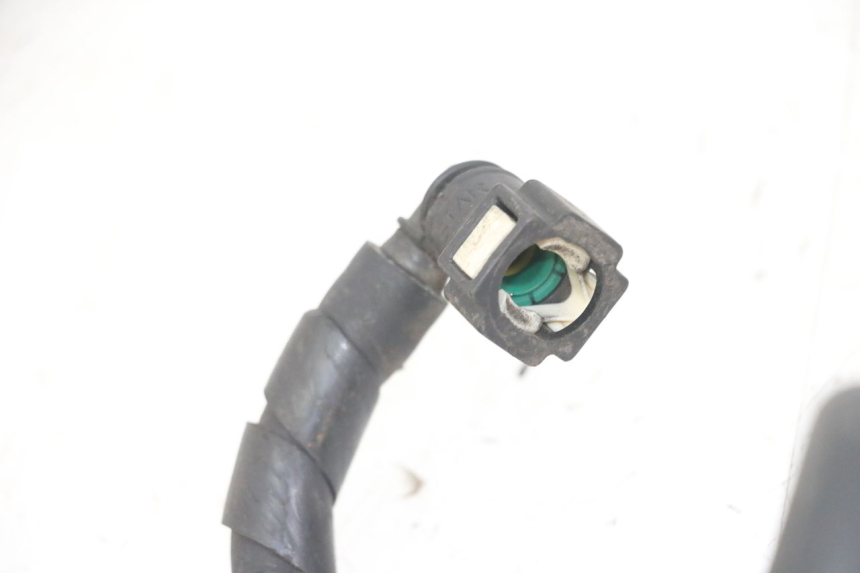 photo de DURITE INJECTEUR PIAGGIO MP3 LT 400 (2007 - 2012) - Autre angle de vue