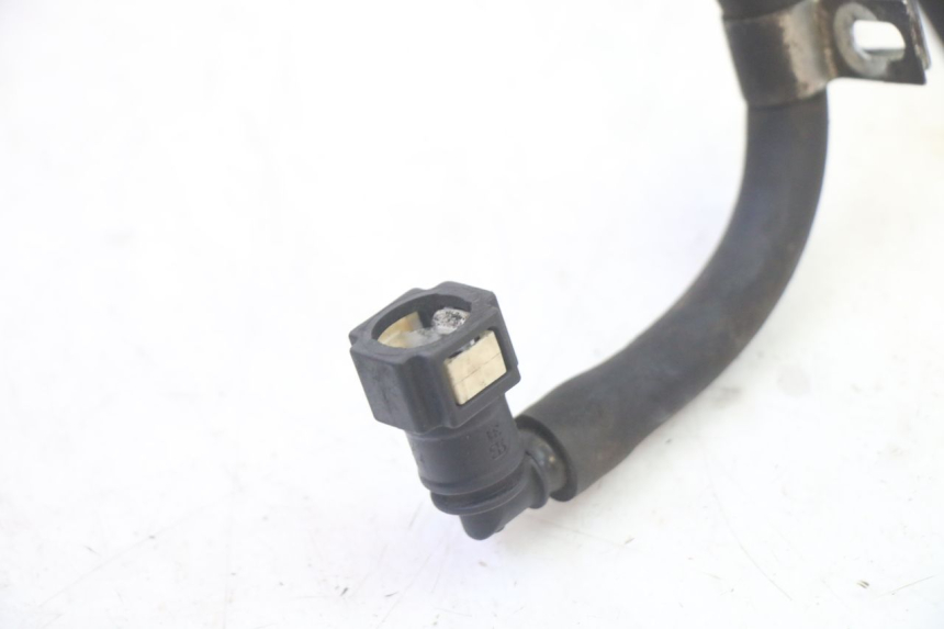 photo de DURITE INJECTEUR PIAGGIO MP3 RL 250 (2006 - 2010) - Autre angle de vue