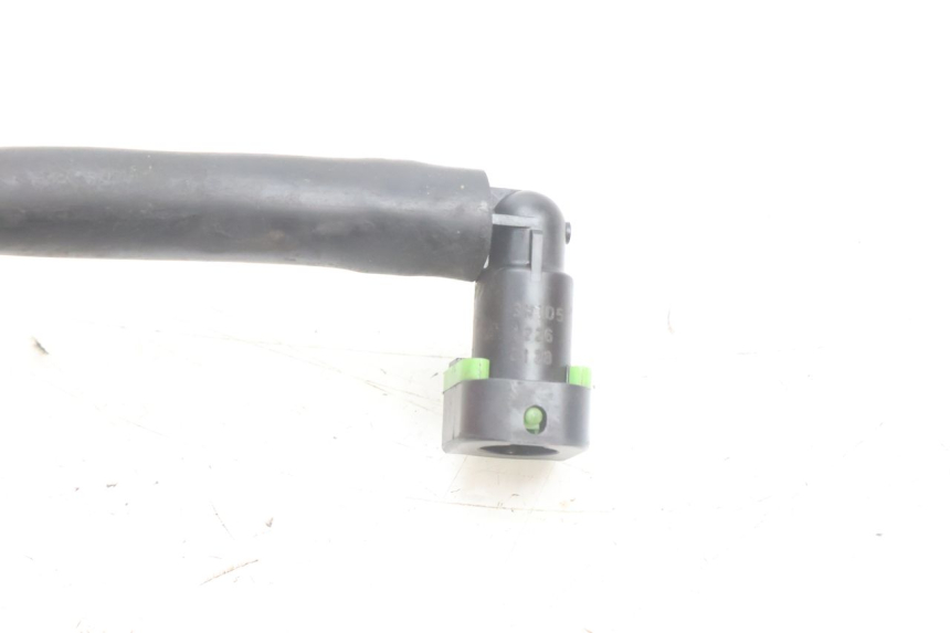 photo de DURITE INJECTEUR YAMAHA N-MAX NMAX 125 (2021 - 2024) - Gros plan technique