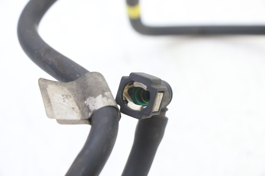 photo de DURITE INJECTEUR GILERA NEXUS 125 (2009 - 2013) - Autre angle de vue