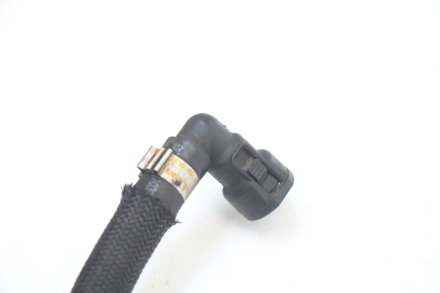 photo de DURITE INJECTEUR PEUGEOT SATELIS 125 (2013 - 2018) - Gros plan technique