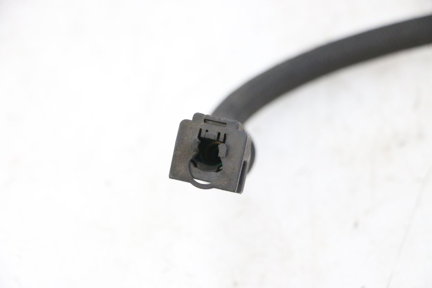 photo de DURITE INJECTEUR SUZUKI BURGMAN 125 (2015 - 2017) - Autre angle de vue