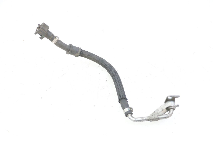 photo de DURITE INJECTEUR SUZUKI BURGMAN 125 (2015 - 2017) - Gros plan technique