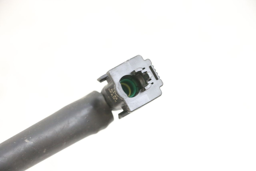 photo de DURITE INJECTEUR YAMAHA TRICITY 300 (2020 - 2024) - Zoom état d’usage