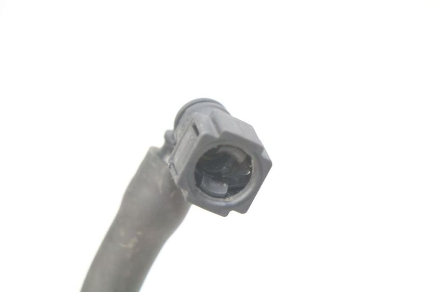 photo de DURITE INJECTEUR PIAGGIO VESPA GTS IGET ABS 125 (2017 - 2023) - Zoom état d’usage