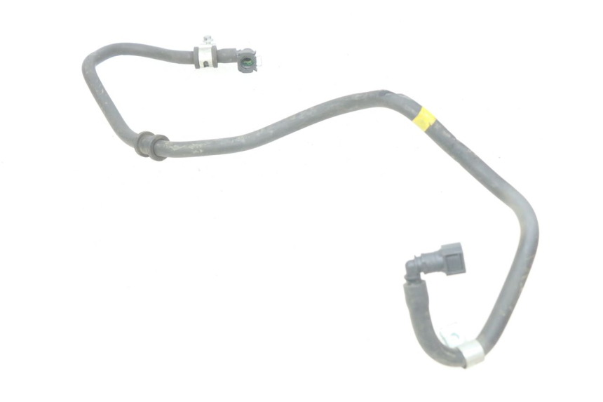 photo de DURITE INJECTEUR PIAGGIO VESPA GTS IGET ABS 125 (2017 - 2023) - Autre angle de vue