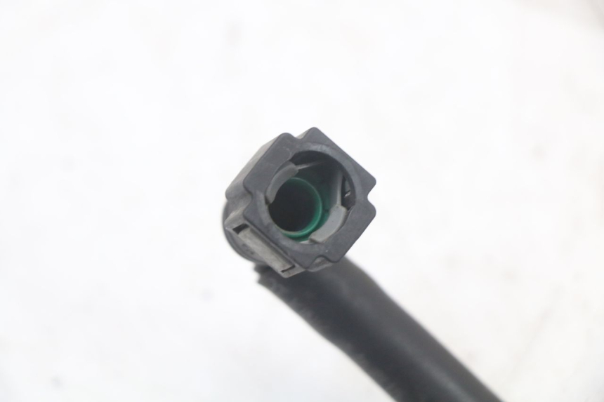 photo de DURITE INJECTEUR YAMAHA FJR ABS 1300 (2006 - 2012) - Zoom état d’usage