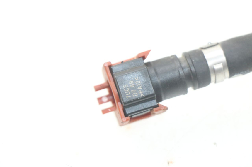 photo de DURITE INJECTEUR YAMAHA YP T-MAX TMAX 530 (2017 - 2020) - Autre angle de vue