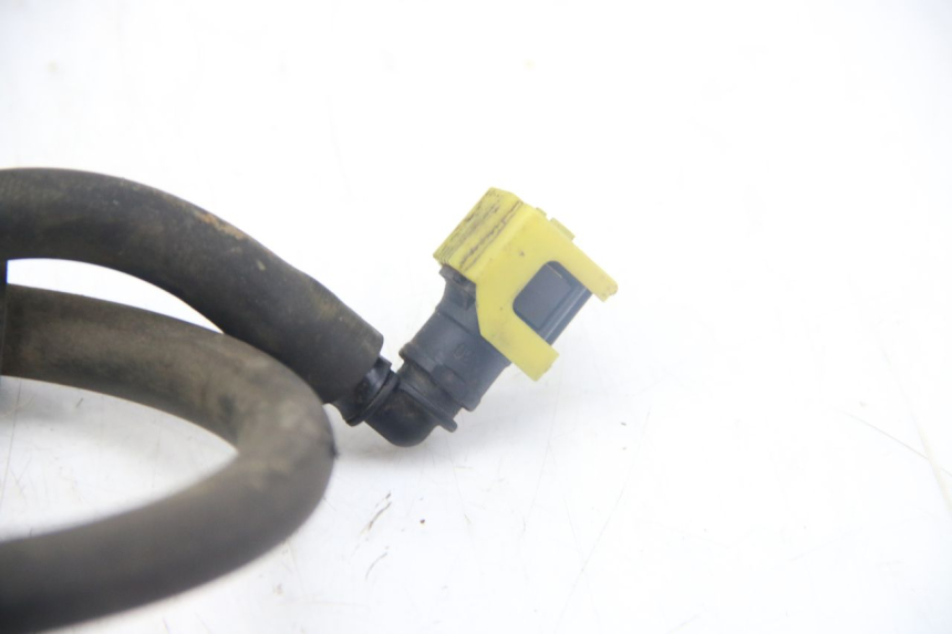 photo de DURITE INJECTEUR PIAGGIO ZIP 4T 50 (2018 - 2020) - Zoom état d’usage