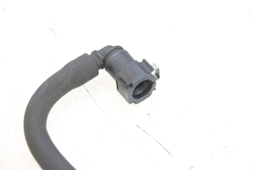 photo de DURITE INJECTEUR PIAGGIO ZIP 4T 50 (2018 - 2020) - Autre angle de vue