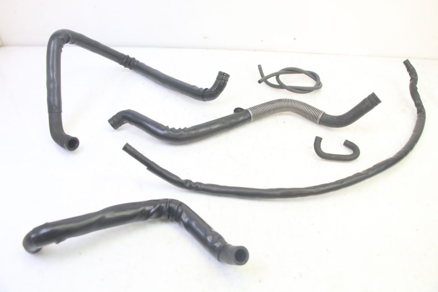 photo de DURITE RADIATEUR QUADRO 4 4D 350 (2015 - 2018) - Vue principale