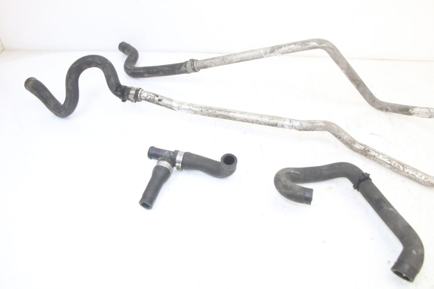 photo de DURITE RADIATEUR BMW C1 125 (2000 - 2003) - Détail de la pièce