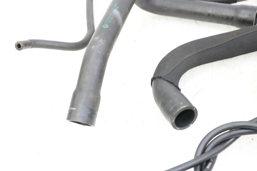 photo de DURITE RADIATEUR BMW S RR ABS S1000RR 1000 (2015 - 2018) - Vue d’ensemble