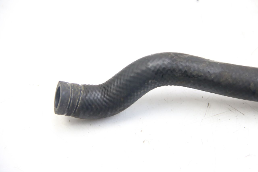 photo de DURITE RADIATEUR KYMCO DINK STREET 125 (2009 - 2014) - Gros plan technique