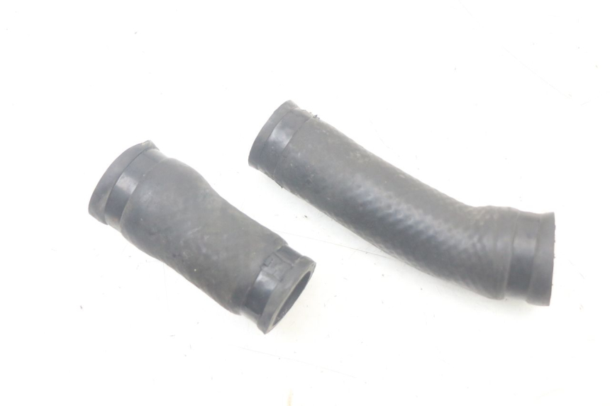 photo de DURITE RADIATEUR YAMAHA FJR ABS 1300 (2006 - 2012) - Autre angle de vue