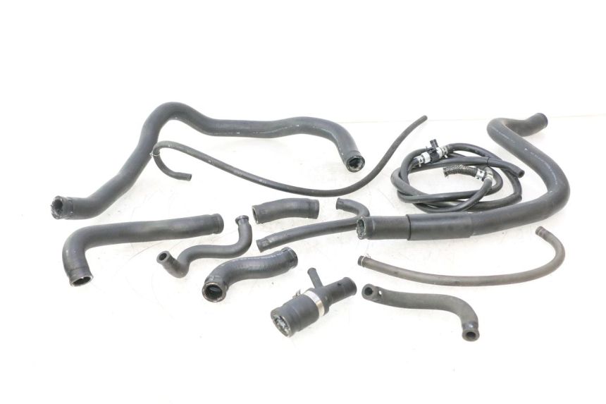 photo de DURITE RADIATEUR HONDA FJS SILVER WING SILVERWING 400 (2005 - 2008) - Vue principale