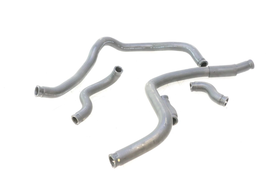 photo de DURITE RADIATEUR HONDA FJS SILVER WING SILVERWING 400 (2005 - 2008) - Autre angle de vue
