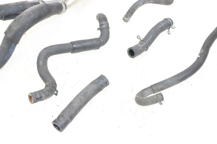 photo de DURITE RADIATEUR HONDA FORZA ABS 300 (2013 - 2017) - Points de fixation