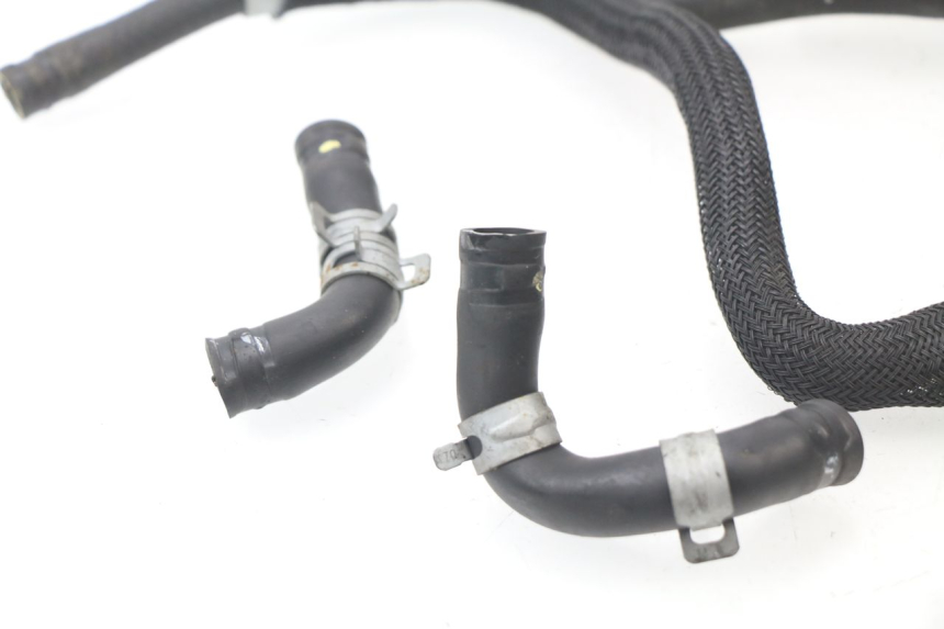 photo de DURITE RADIATEUR SUZUKI GSX-R GSXR 600 (2008 - 2010) - Autre angle de vue