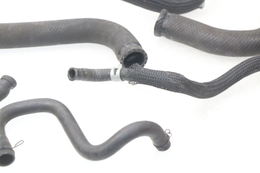 photo de DURITE RADIATEUR SUZUKI GSX-R GSXR 750 (2011 - 2016) - Zoom état d’usage