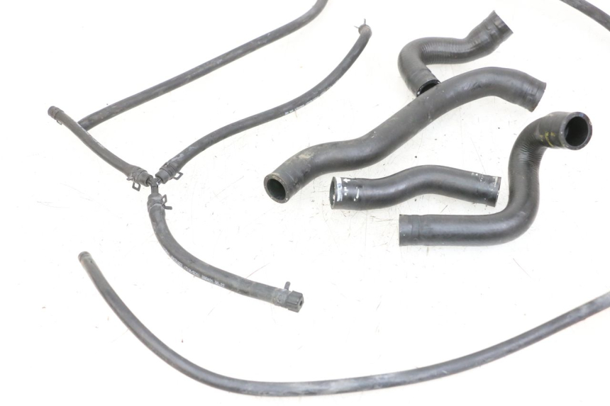 photo de DURITE RADIATEUR HUSQVARNA SVARTPILEN 401 (2018 - 2023) - Zoom état d’usage