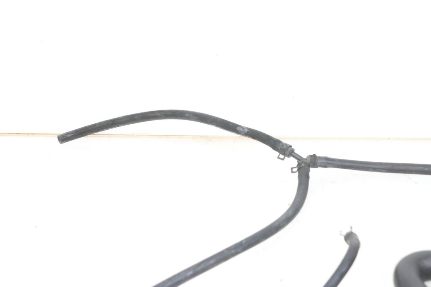 photo de DURITE RADIATEUR HUSQVARNA SVARTPILEN 401 (2018 - 2023) - Gros plan technique