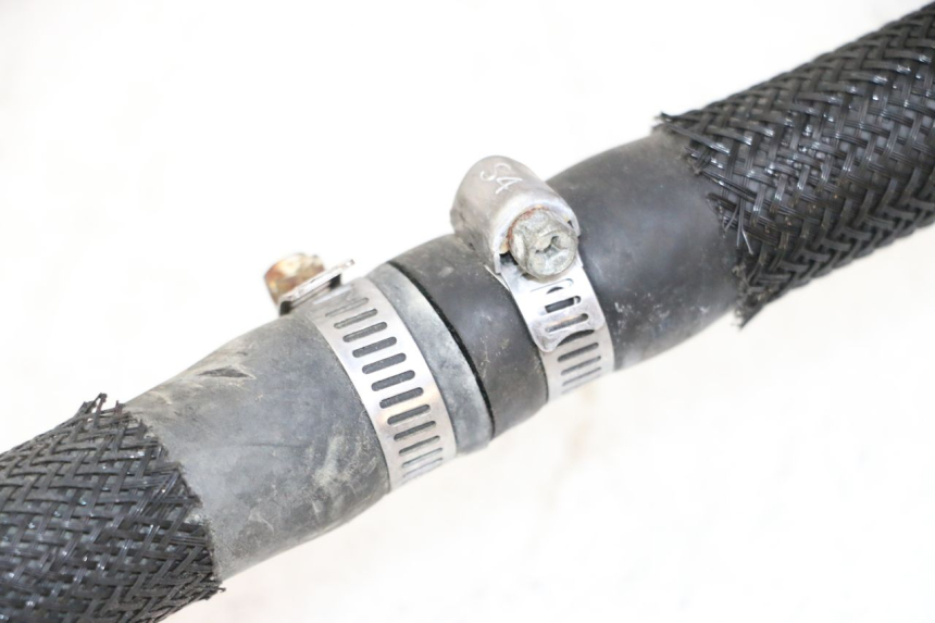 photo de DURITE RADIATEUR SYM JOYMAX 125 (2010 - 2017) - Zoom état d’usage