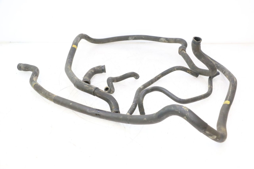 photo de DURITE RADIATEUR PIAGGIO MP3 LT 300 (2010 - 2016) - Gros plan technique