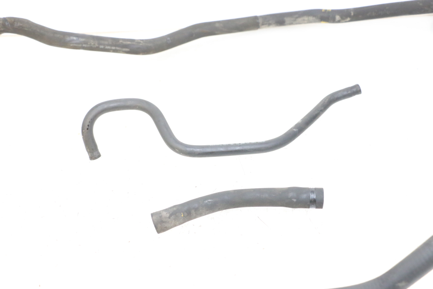 photo de DURITE RADIATEUR PIAGGIO MP3 500 (2011 - 2015) - Autre angle de vue